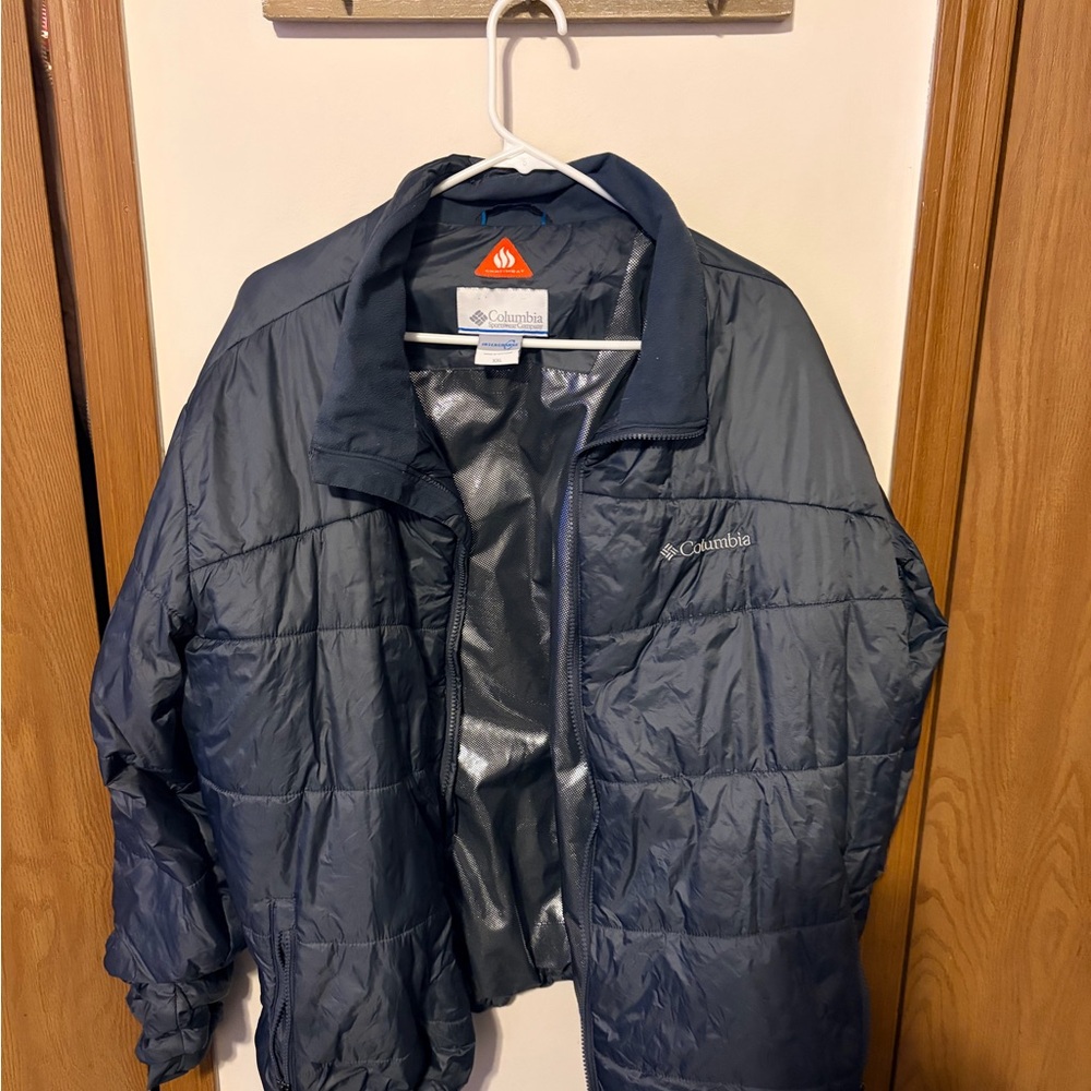 Columbia Men's Dark Gray Puffer Jacket